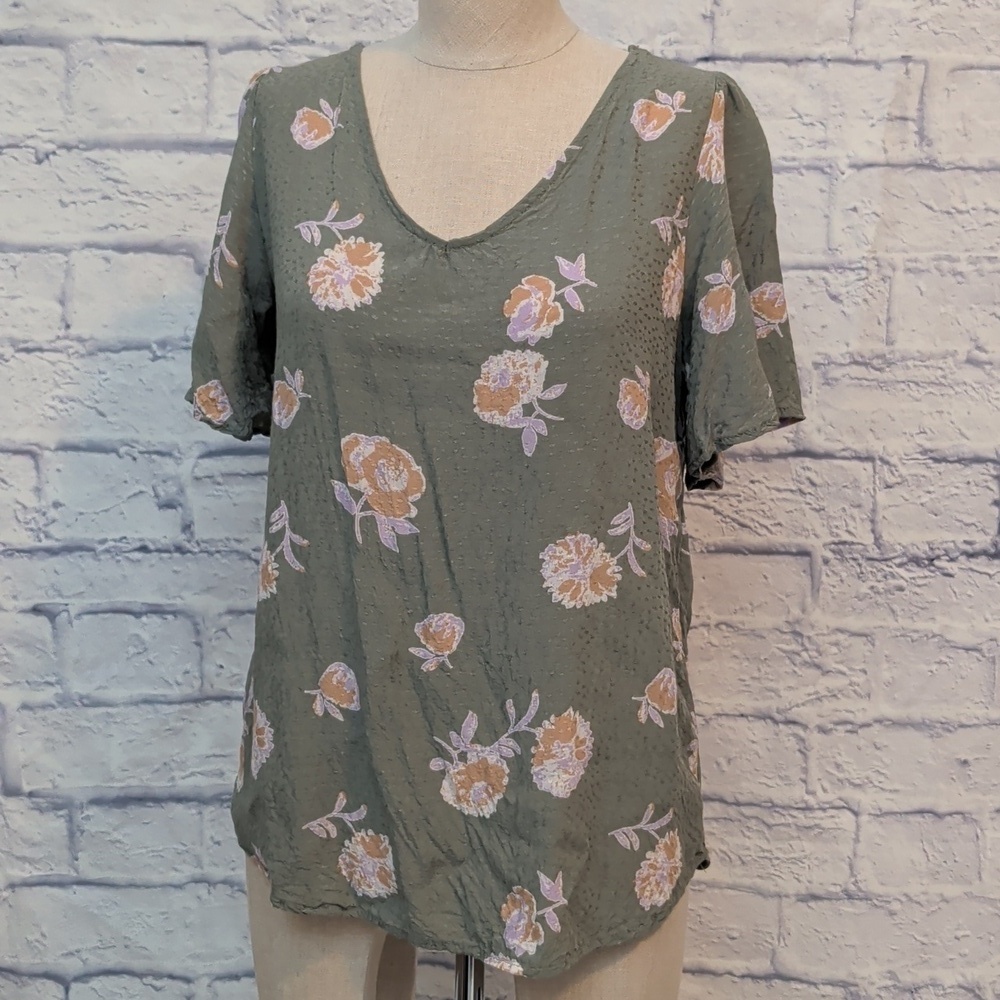 Bohme Essentials Sage Green Floral Blouse Size Small